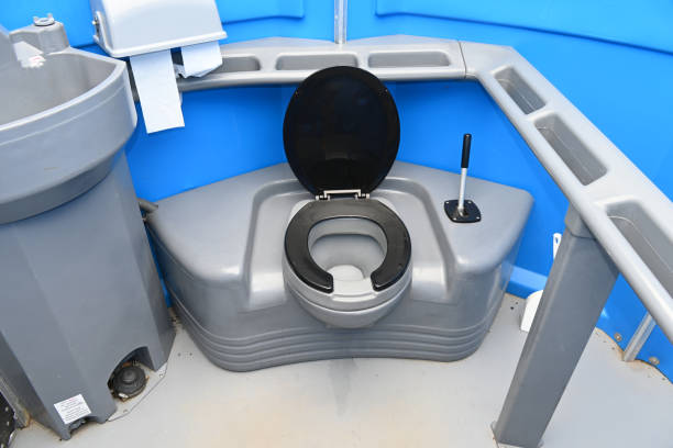 Portable Toilet Options We Offer in Rossville, TN